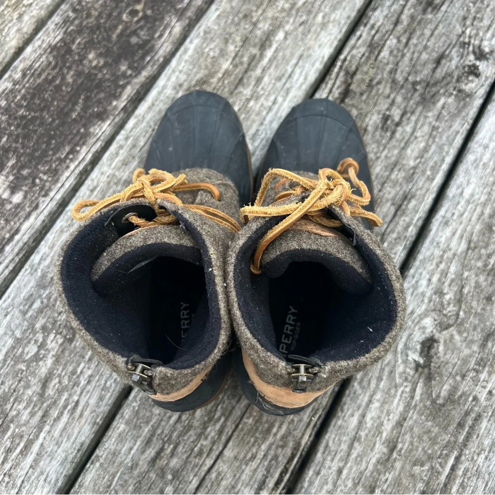 Sperry Quarter Wool Duck Boots